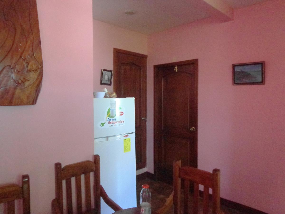 Hostal Nathaly Puerto Baquerizo Moreno Buitenkant foto